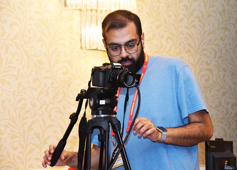 Danyal Hassan Live Streaming